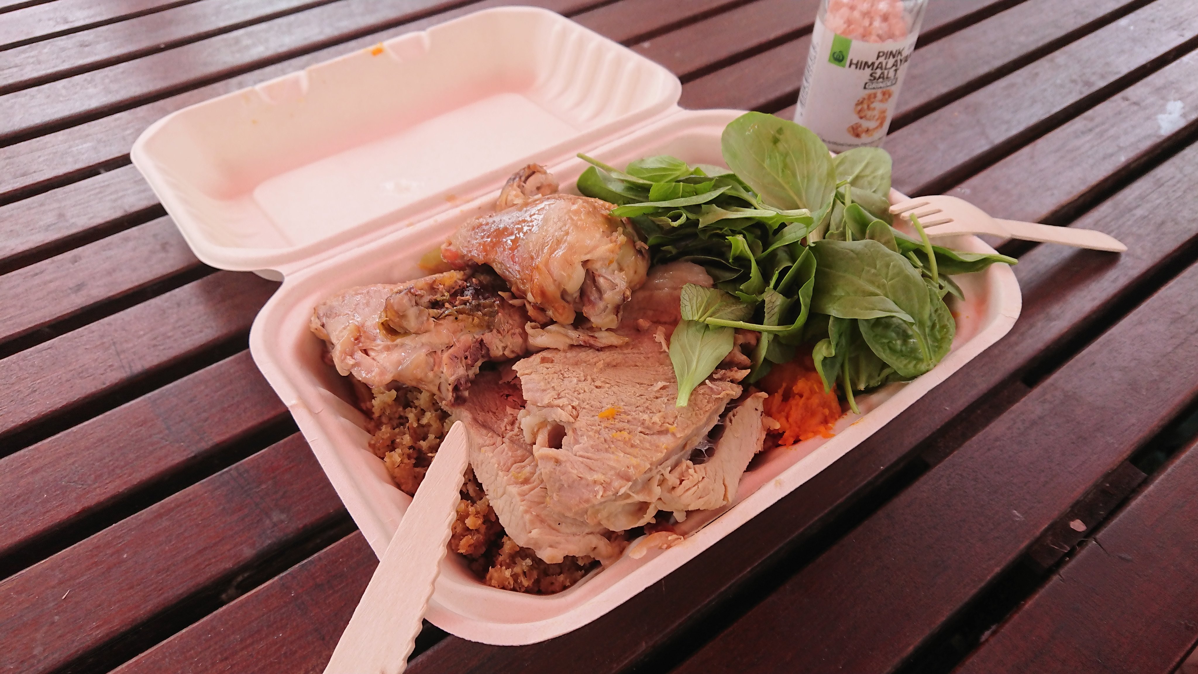 Jtb ニュージーランド 公式 ハンギ料理を食べてみたい方 実はオークランドでもハンギ料理を食べることができるのです バイアダクト近くにあるmaori Kitchenで素材の旨みを味わえるハンギをお楽しみ頂けます The Maori Kitchen T Co