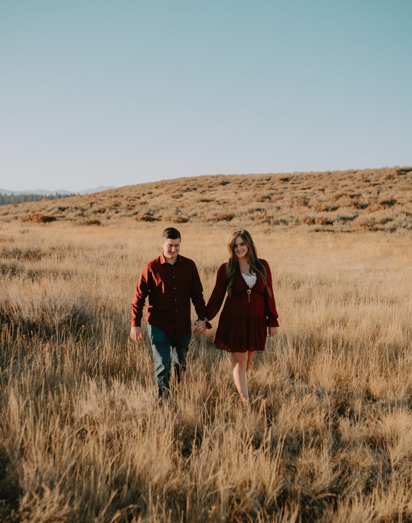 _1alyssa1_'s tweet photo. Excited for our future!! @Dustin_418    📸:@_geodes https://t.co/pfQgSRGOh6