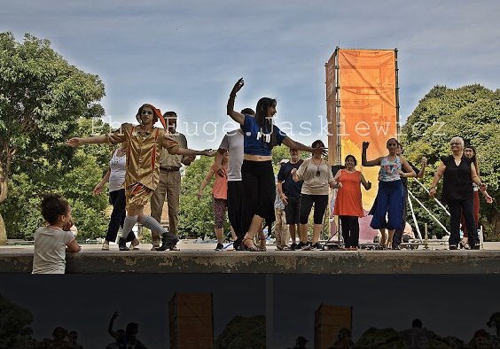 marceldancearg's tweet photo. 🎂Festejamos los 35 años del Programa más grande de talleres culturales gratuitos de la ciudad 👏#TallerdeTango #CentroCulturalSebastianPiana 
#programaculturalenbarrios #pcb @eavogadro @CulturaBarrios @MoraScillama @datacultura https://t.co/Iop1PEnFPm