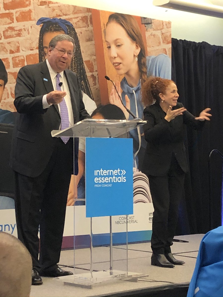 DelcoDealDiva's tweet image. @comcast proudly announced today that they will now offer customer service in American Sign Language as part of their #InternetEssentials Program! @ComcastPhillyNJ #ad #xfinitymoms #readyforanything