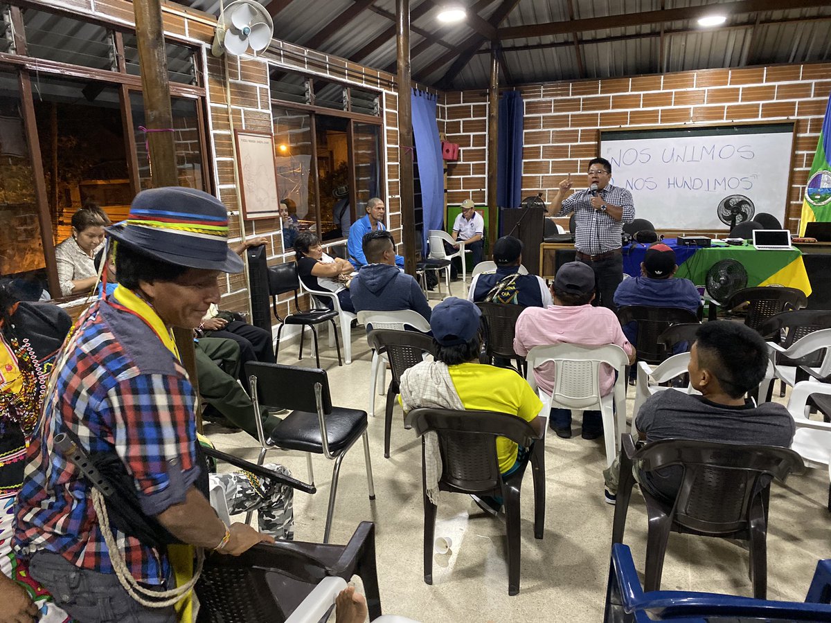 OIA_COLOMBIA's tweet photo. #OIACUENTA | El #ConsejerOIA #GustavoVélez entrega informe de la #ConsejeríaDeSalud a la Junta Mayor de Gobierno #JMGOIA, que sesiona #AEstaHora en #Medellín, explica que la #IPSOIA, cada vez más se consolida como una apuesta por la recuperación del #SISPI y de #ConsejosDeSabios. https://t.co/CqDrasSt0C