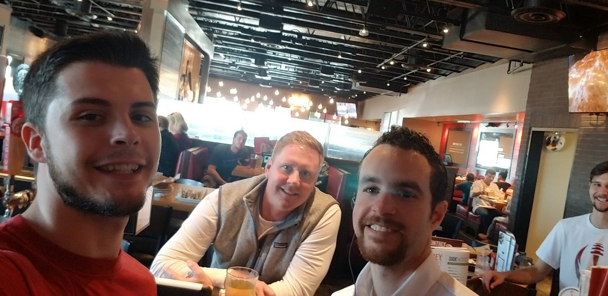 usMarine_Strong's tweet photo. Still in disbelief I got to meet @BrandonWeeden https://t.co/7WUqz84S5x