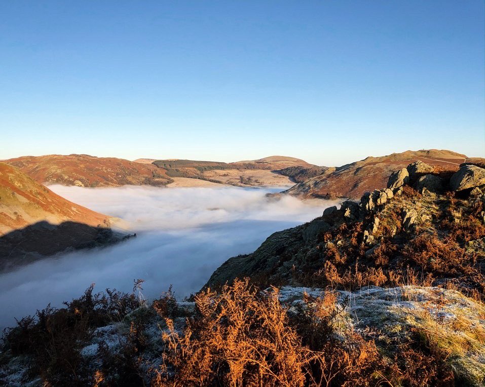 adrianconchie's tweet image. Cloud inversion seen from Beda Head near Ullswater on the Martindale Horseshoe. #inversion #cloudinversion #landscapes #LakeDistrict #hiking #hikingadventures #adventure #getoutside #wainwrights #mountains