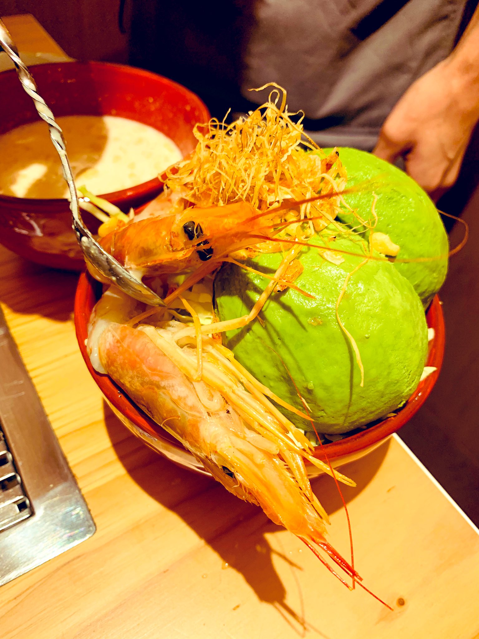 Fantasyeataly まだオープンしたて の 月島もんじゃ 渋谷 にて アボカドのもんじゃ焼きは 色味がなんともいない 笑 お値段高めですが 店員さんの対応が若々しくて良い感じでした 月島もんじゃ くうや 渋谷 050 5456 4333 東京都渋谷区渋谷1 25 6