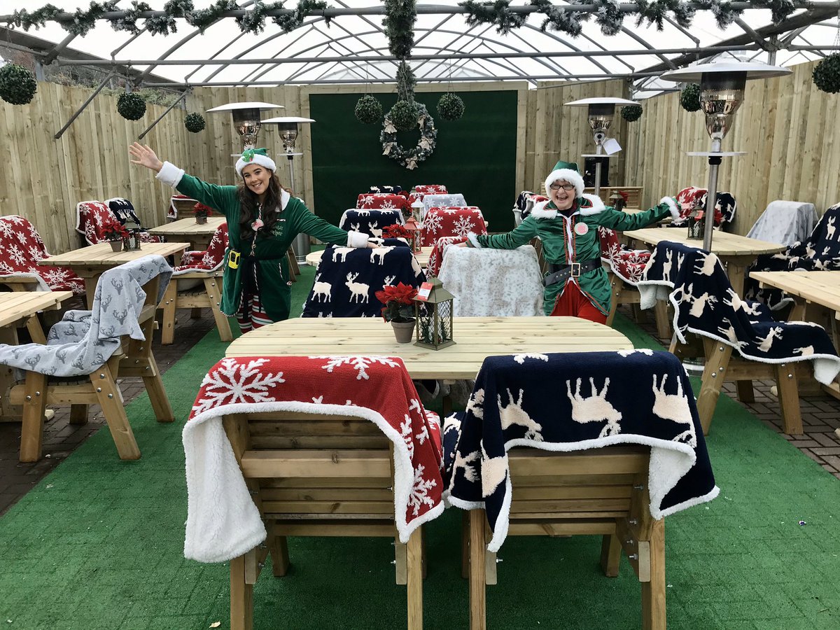 Simpsonsgarden's tweet photo. Have you visited our festive hub yet - it’s open to everyone! Come and experience our magical #snowglobe, grab a tasty bite from our #festivecafe or warm up with a delicious hot chocolate as you pick out your #Christmastree and enjoy the sights of Santa’s reindeer. https://t.co/inR2kCtlkD