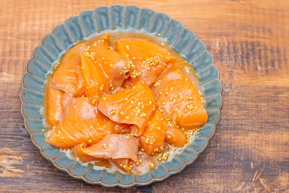 天国が見えてしまうほどの美味しさ？！サーモンのお刺身を買ったら是非試してみて！