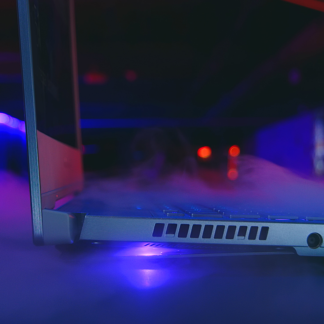 ASUS_ROG's tweet photo. Keep cool under pressure with Active AeroDynamic System on #ZephyrusS
Learn more about #IntelligentCooling
https://t.co/1XRI1fkvT3 https://t.co/sdilzijbzx