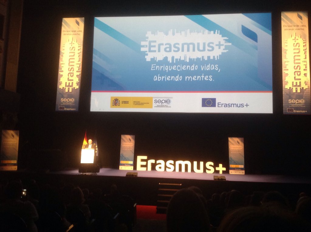#ErasmusPlus Jornadas organizadas por el <a href="/sepie/">Shelley Alderson</a> del <a href="/educaciongob/">Ministerio de Educación, FP y Deportes</a> <a href="/inspecalcala/">INSPECCIÓN ALCALÁ</a> en el magnífico <a href="/teatroreal/">Teatro Real Brasil</a> se centran en modelos de innovación y empleabilidad. Con participantes de las CCAA.
