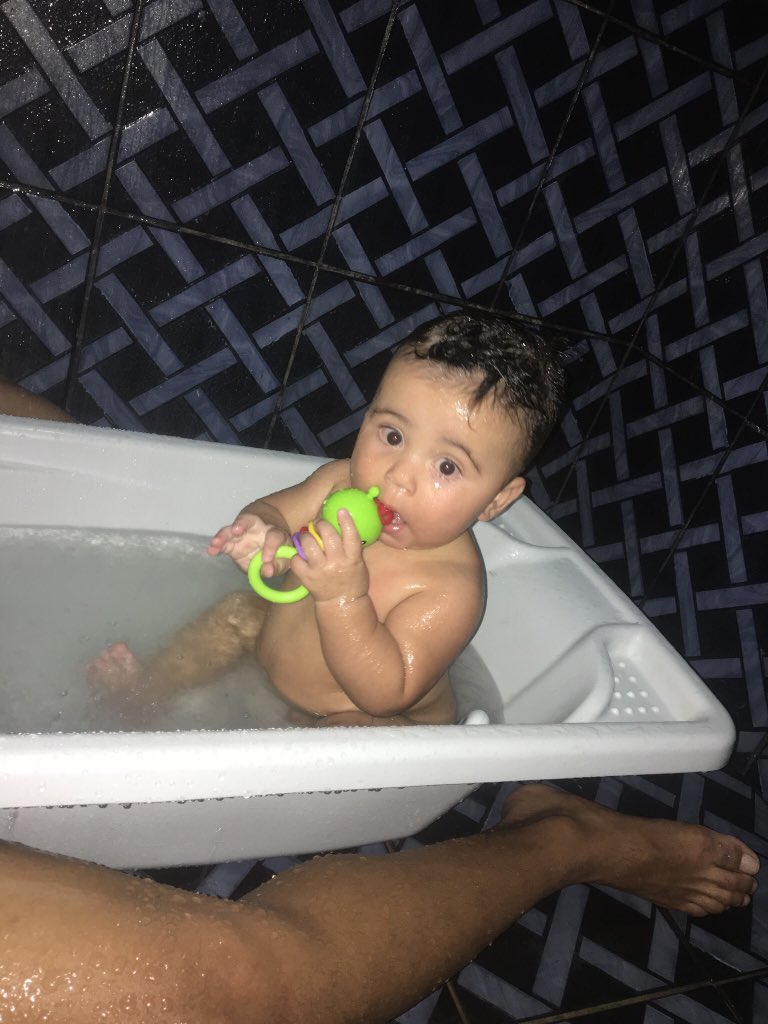 TAVARES tweet media