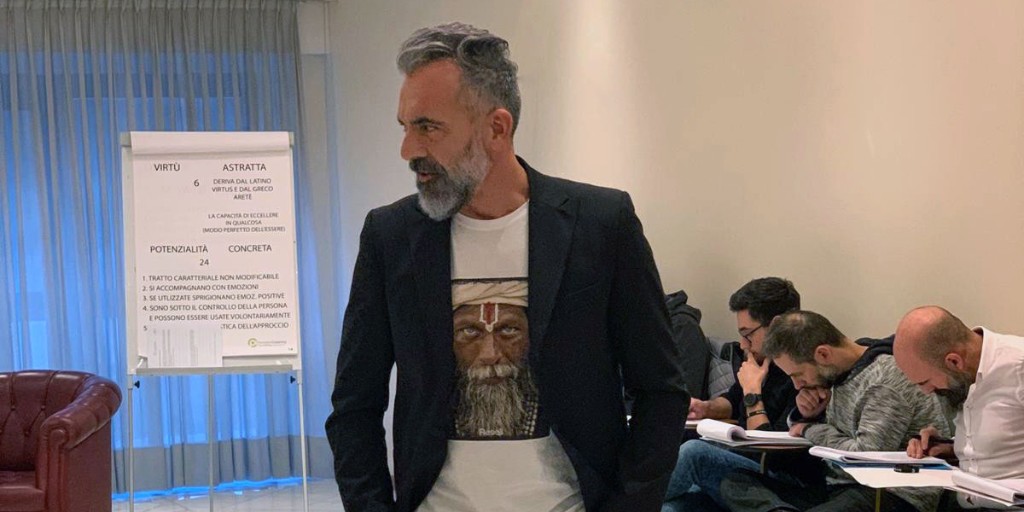 Il cambiamento…
A volte si tratta solo di togliere qualcosa, di aggiungere qualcos’altro e di rimodellare il tutto senza snaturarci o allontanarci dalle nostre potenzialità.
Il cambiamento è solo una strada, non una destinazione!
-AB
.
#angelobonacci #scopriiltuopotenziale