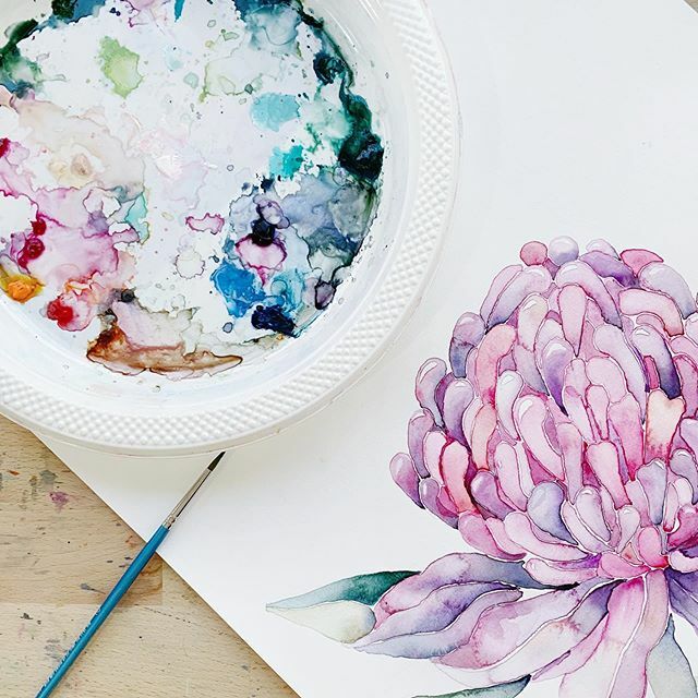 stepheartwork's tweet photo. When the palette looks prettier than the painting 🌷 
Colour mixing is definitely a matter of practice especially with watercolour. The paint tends to take on a life if it’s own and creep into other colours if you don’t keep a well-trained eye on it! … https://t.co/eT7OHRqrig https://t.co/S2Keglwksr