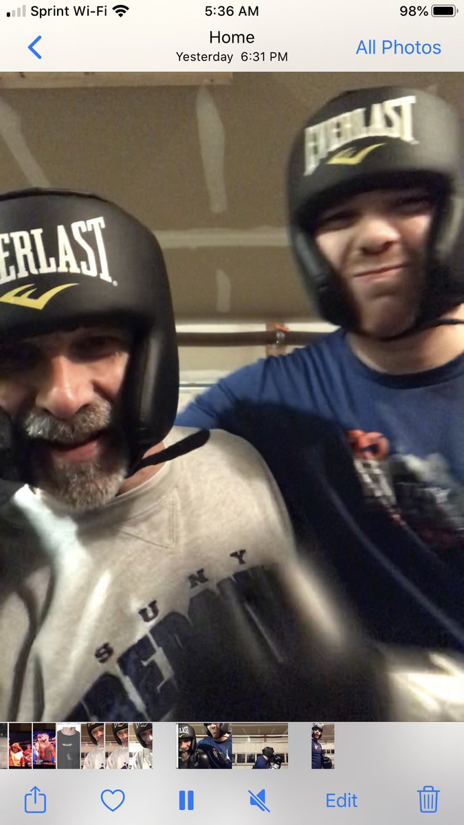 Michael89644270's tweet image. Before shot. See how mismatched we are. #dannythecannon #hooktothehead #needadvil #trainergymjunkiejojo333