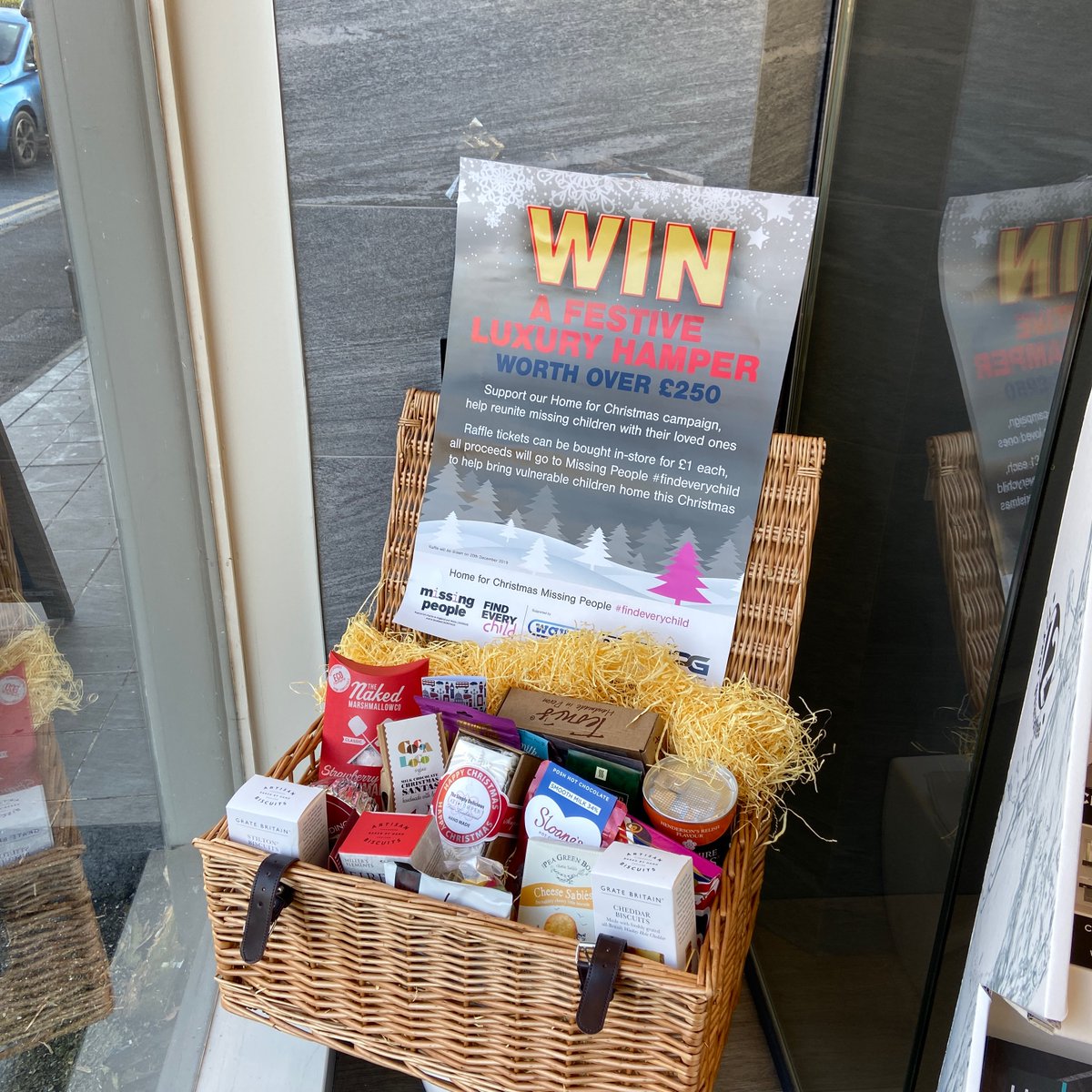 Help us bring a child #homeforchristmas 🌲with <a href="/missingpeople/">Missing People</a> &amp; <a href="/ipg_the/">The IPG</a>. Raffle tickets are £1 and can be purchased in store. You get the chance to WIN a festive hamper worth over £250. All proceeds go to #missing people #findeverychild. #cranleigh #cranleighbathrooms