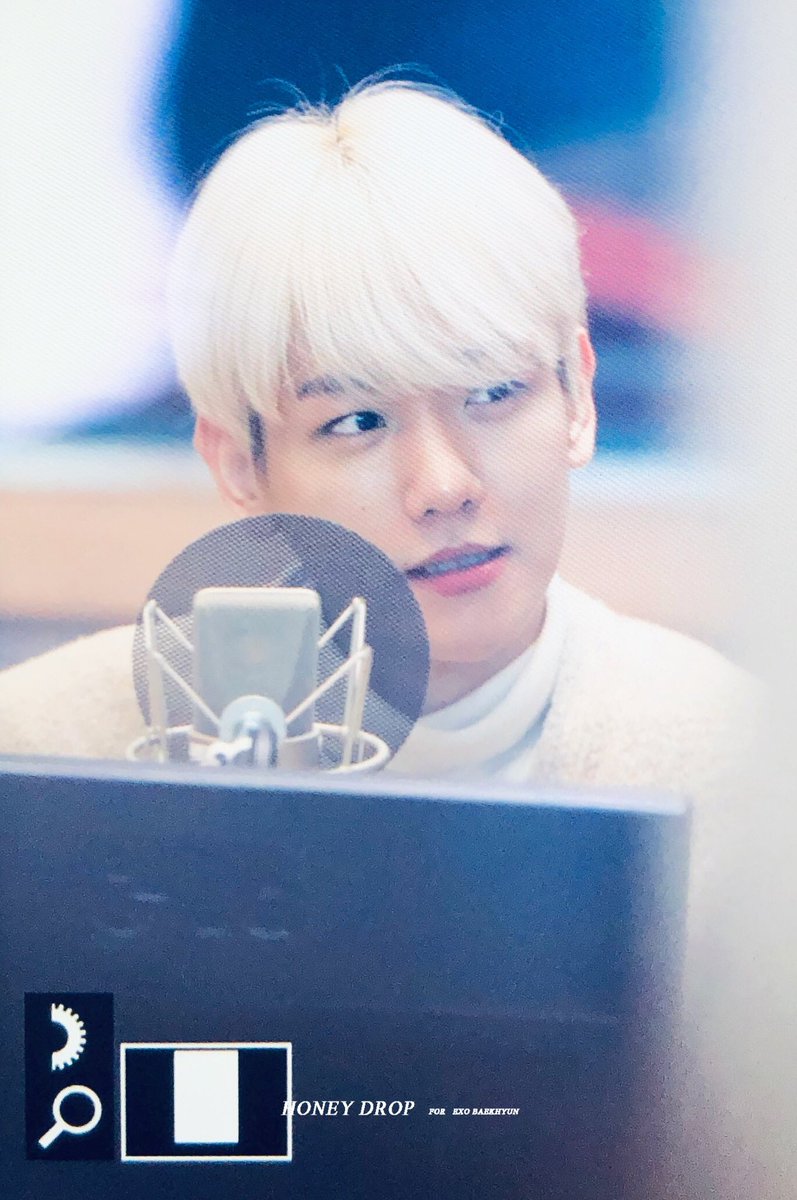hyuneehousee's tweet photo. snow king https://t.co/je2xgrbp1p