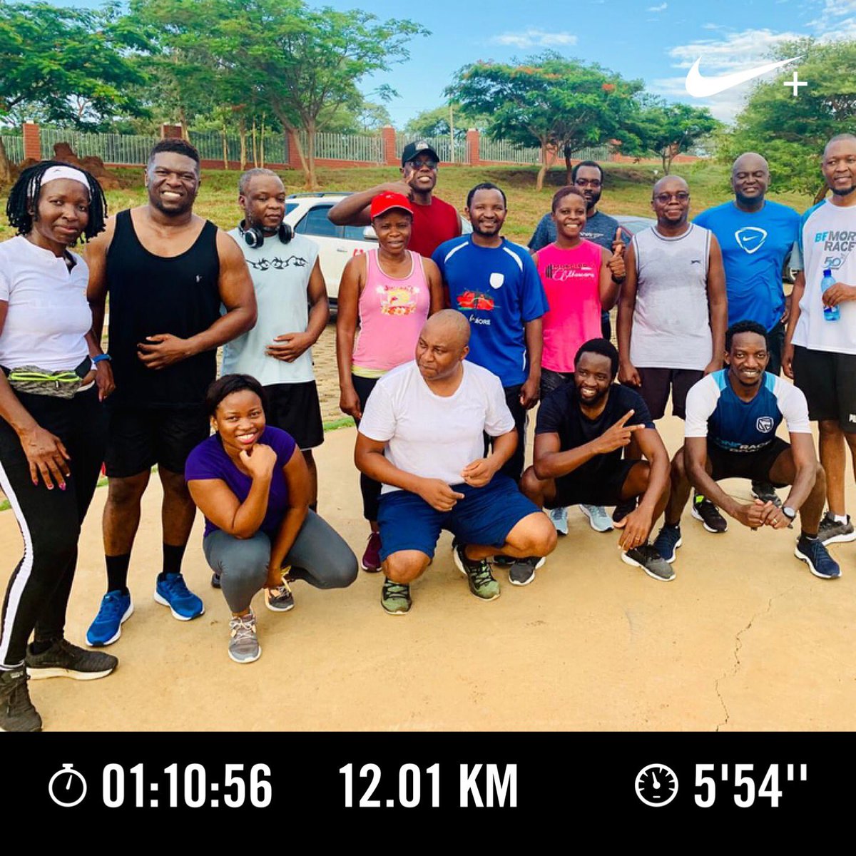 Joch265's tweet photo. 5 hills for breakfast this morning! High in Protein for sure🍳 🙌🏼
#grouprun
#runmamarun
#jom
#run265 https://t.co/FckSx5uBIS