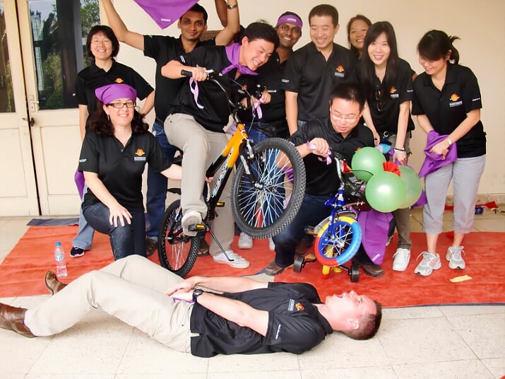 Hey hey heyyyyyy !!! What are you doing ???

Ahh~ #CSR Activity named #BuildingADream of #CatalystGlobal #Teambuilding product 🎯🎯🎯

Look how excited the participants are 👇👇👇

#RubikAsia #CatalystVietnam #Team_building
