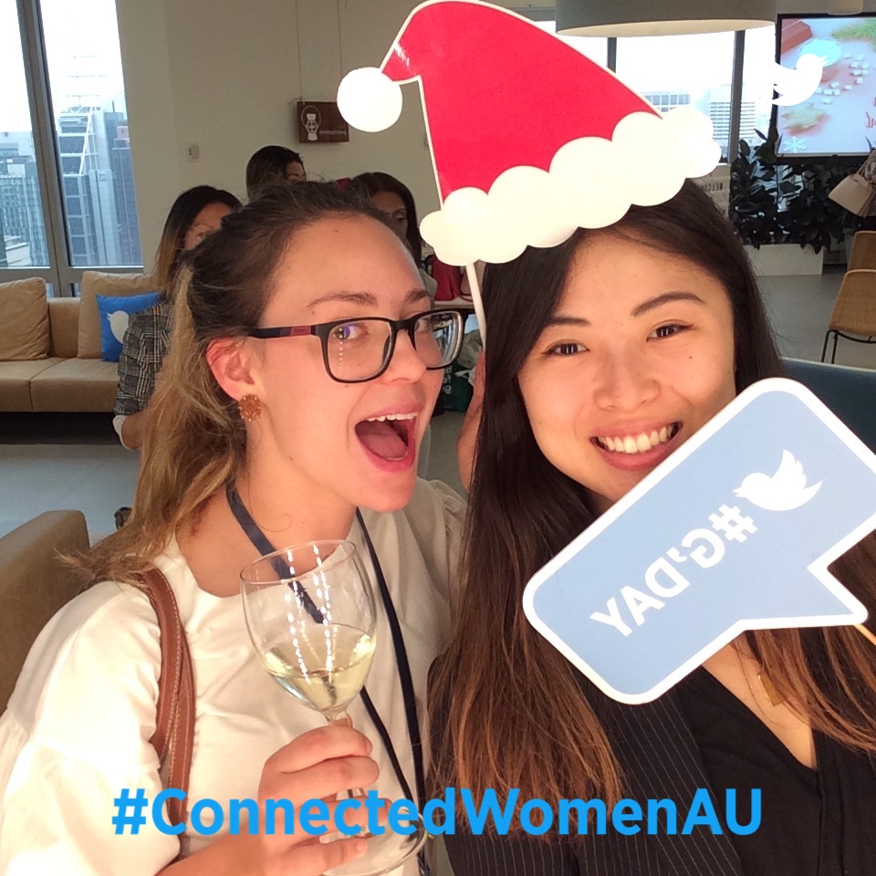 AU GIF Booth tweet media