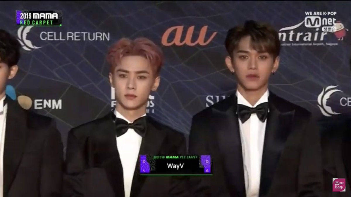 taevuk's tweet photo. ÇOK GÜZELSİNİZ BU HAKSIZLIK #MAMA2019 #WAYVxMAMA @WayV_official https://t.co/sBY1MAPXjG