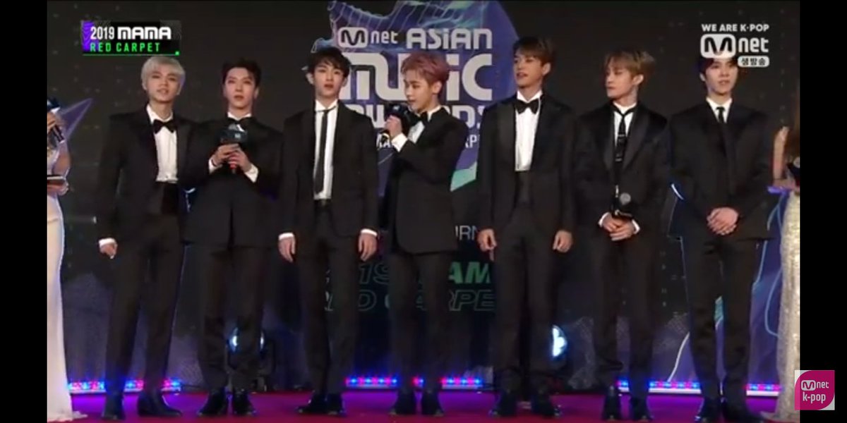 redhotmingi's tweet photo. awww, wayv... so cute.
#2019MAMA #WAYV #WAYVxMAMA https://t.co/zhW62PBo4v