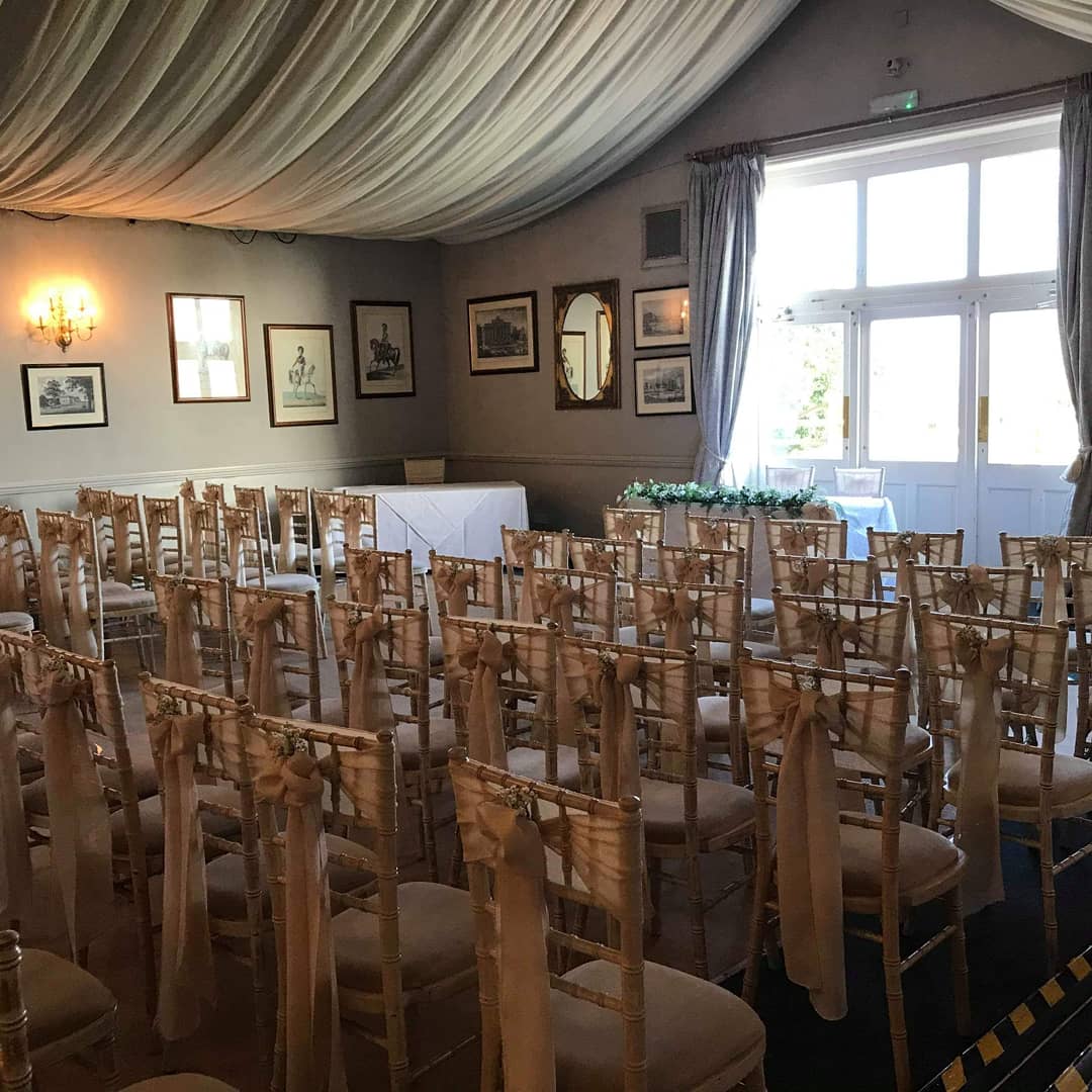 EventLtd's tweet photo. Wedding set up at @BarnsdaleLodge 
#venue #venuedecor #weddings #eventexquisiteltd https://t.co/TxImfWbu9b