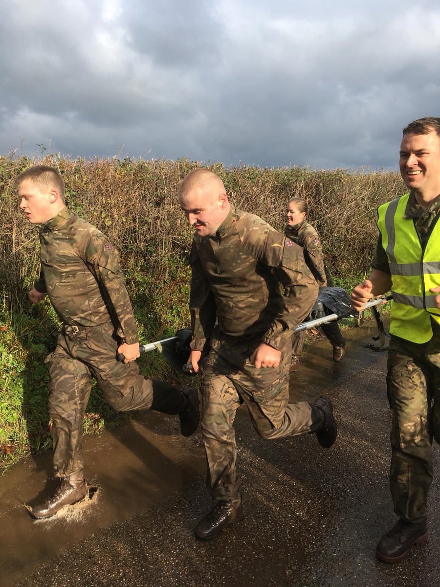 MajHuwWilliams's tweet image. Back in Portsmouth for Bugler Barnes’ final B3 exam this morning. From the field to the rehearsal room - it’s a varied life @RMBandService