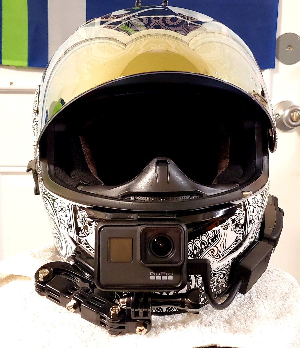 kwadjitsu's tweet image. Moto vlogging helmet is ready to go! 
#motovlogger #moto #motorcycle #supermoto #supermotolife #motolife #talkingaboutnothing