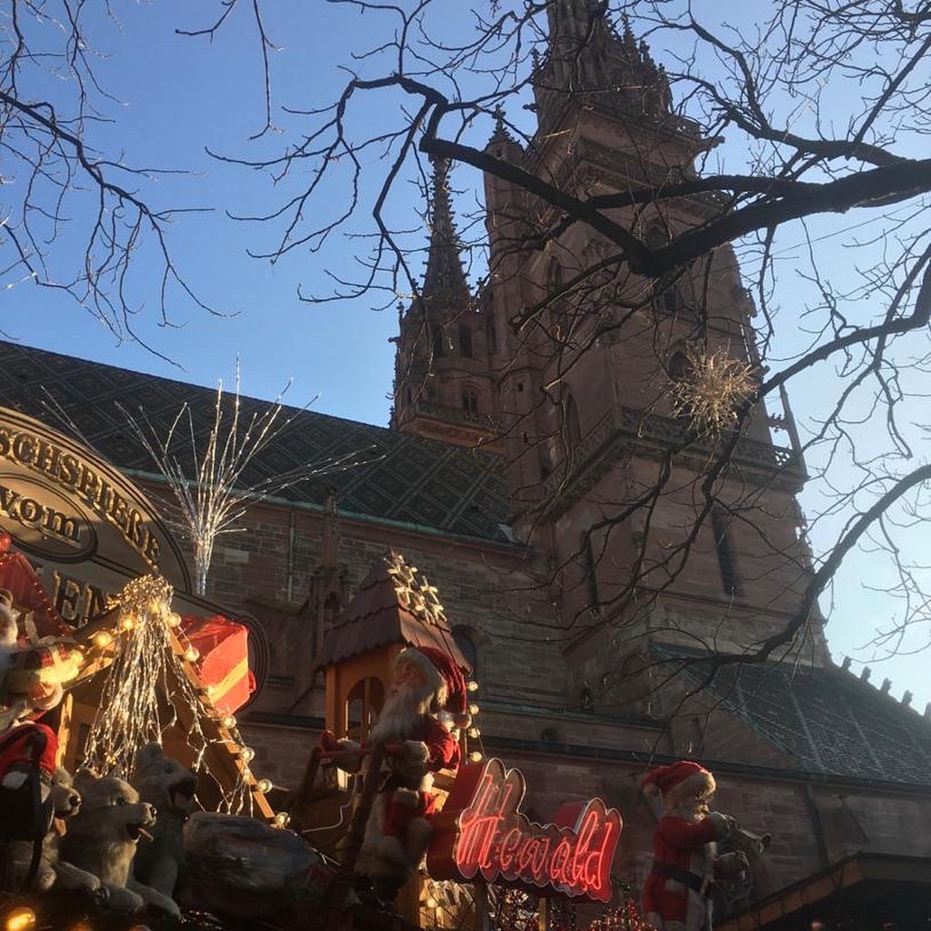 livethecity's tweet photo. Soaking up the Christmas spirit in Basel pre-event #roadshow #visitflorida #bringingfloridatobasel #eventsfortourism https://t.co/QsGVljsNfH
