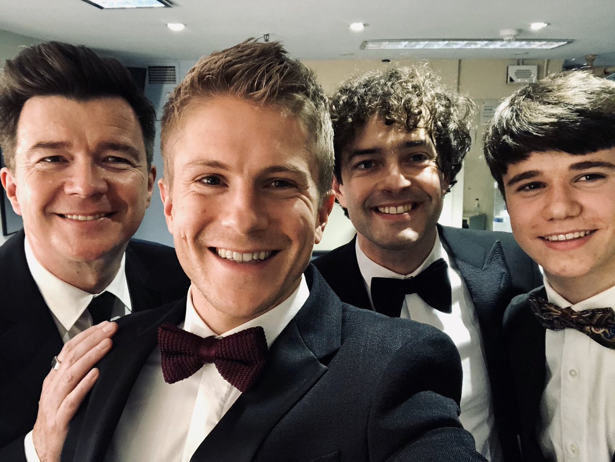 georgerainsford's tweet photo. Incredible evening meeting some absolute legends as part of @bloodwise_uk #BloodwiseChristmas at the @RoyalAlbertHall. What a night! @leemeadofficial @rickastley @Sam__Wilkinson. https://t.co/z6xbyuqoyb
