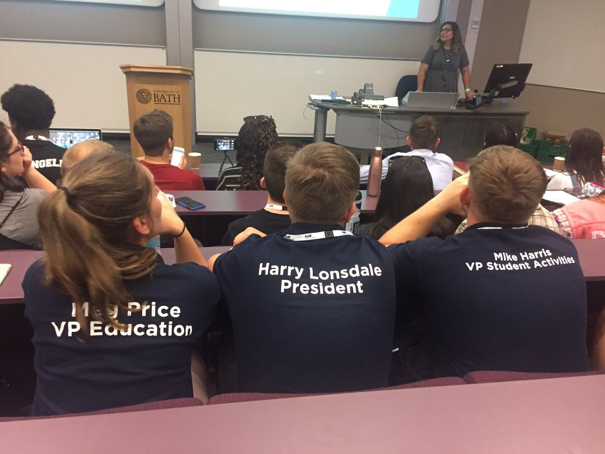 Happy 6 month officer anniversary to my boys <a href="/worcsuvpsa/">Mike Harris Worcester SU VPSA</a> and @worcsupres - who make the job half as tough and twice as enjoyable 🥳💙 #thethreebestfriends