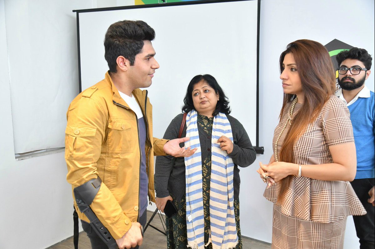 varijabajaj's tweet photo. Mentoring Session for students of JD Institute of Fashion Technology who are participating in the ongoing Research for Clothing for Persons with Disabilities conducted by Varija Life.
#happy_disability_awareness_day #research #education #fashion #pwd #varijalife https://t.co/im4C3t2KME