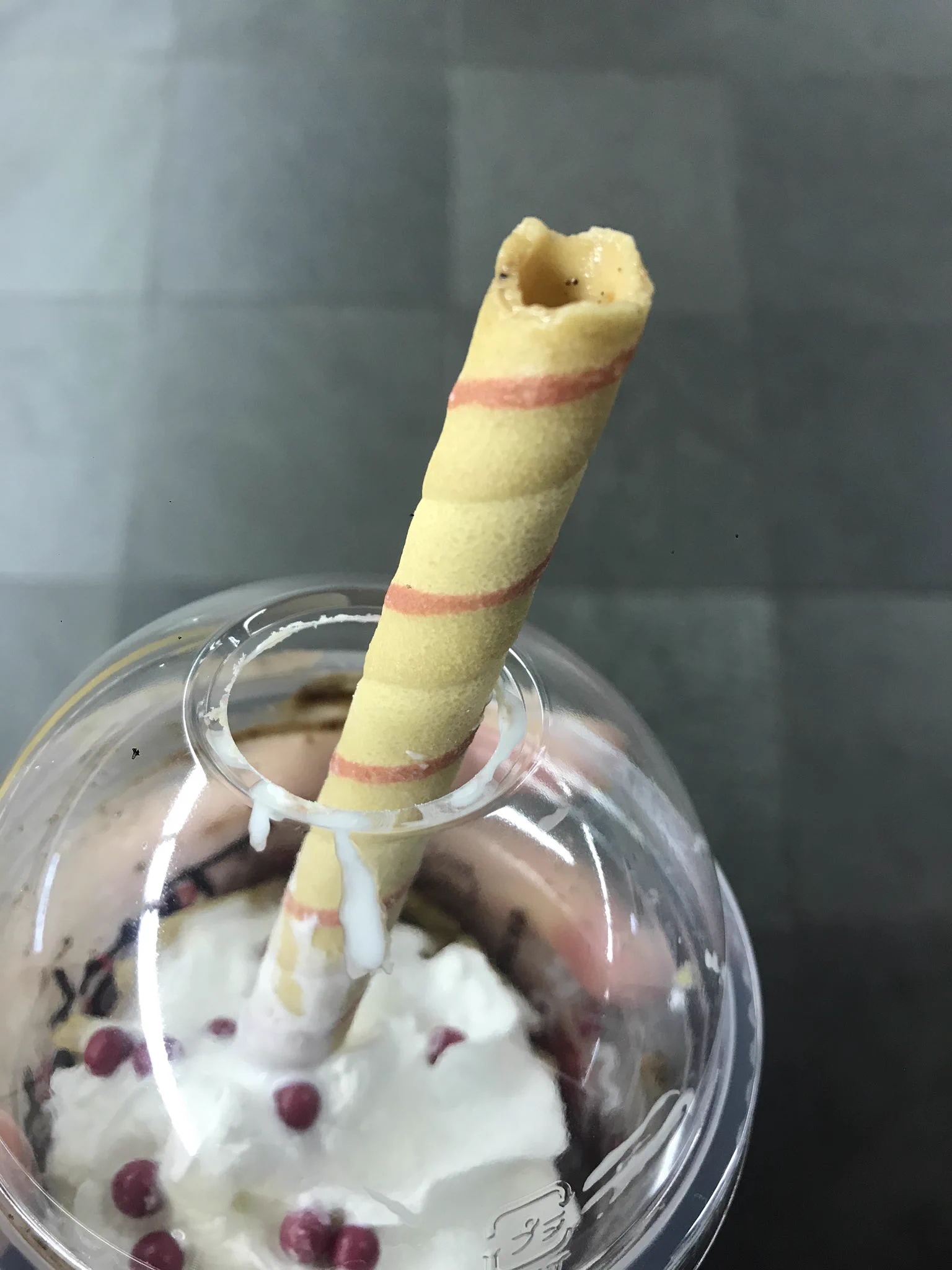 【スタバ】食べられるストローがついたフラペチーノのリアルな口コミ！