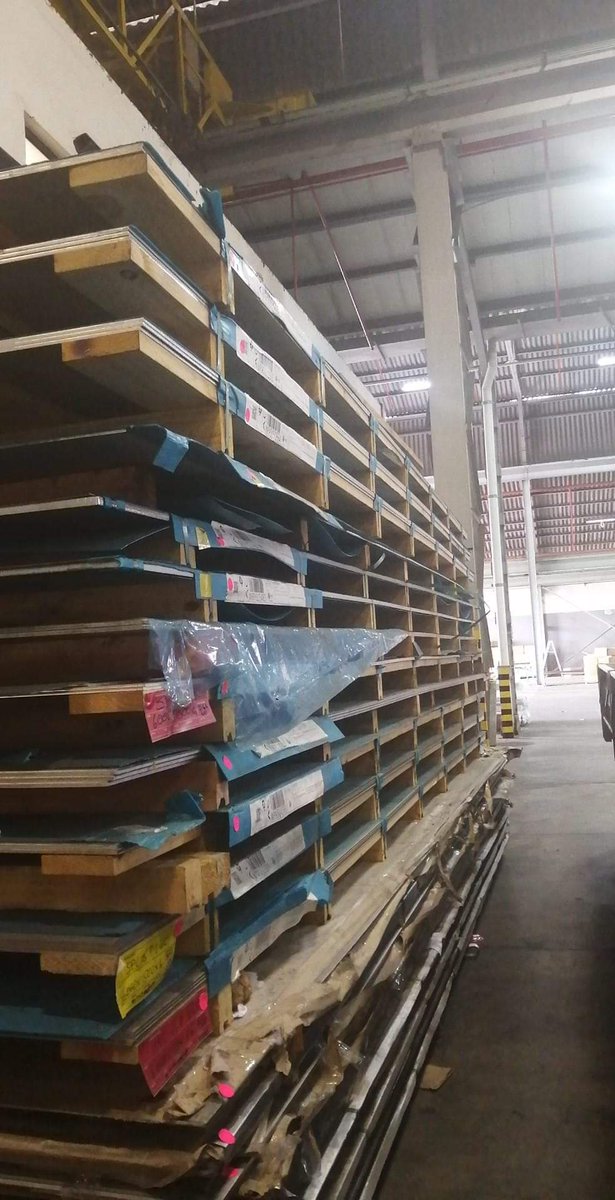 StalcorDbn's tweet photo. How beautiful is this tower of stock of #stainlesssteel! We have 6x2 and 6x1500 plates in various gauges and grades! Contact us for a quote 😉 #StalcorDurban https://t.co/h7vS0vQWXp