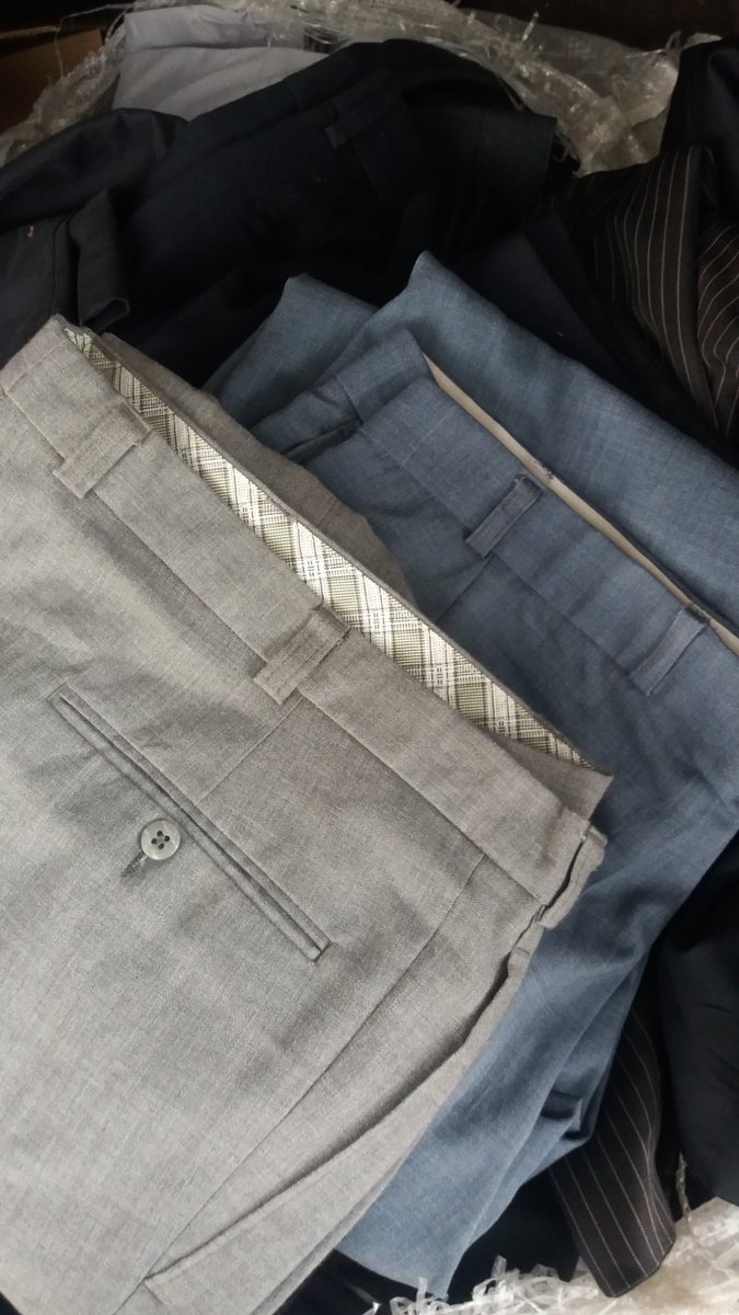 icebergwankitse's tweet photo. I got jeans, formal pants, dibaki (light blazers) &amp; Jean jackets. 

This is a clearance sale. EVERYTHING P50!!

I'm in that Choppies parking lot (Mochudi)
Call: 74795648 https://t.co/tuWNuFYQY2