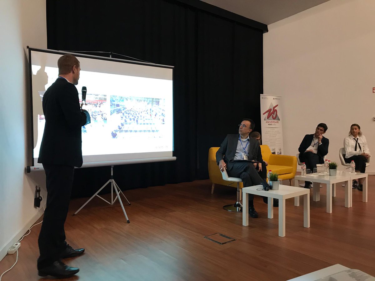 NodusBarbera's tweet photo. Les ponències de @VicoSystems @RobotnikRobots i @PALRobotics presenten les tecnologies més punteres en robòtica mòbil amb casos reals.
#NodusTech #robotics #tech #mercaderies https://t.co/R7WTX2kOC4