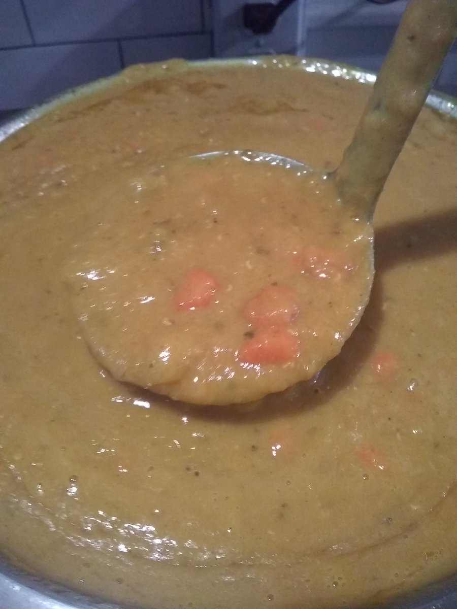 128WStateCafe's tweet photo. Happy Wednesday! Hope everyone is having a great morning!

Our Soup of the Day is Mulligatawny 8oz. $4, 16oz. $5

Today’s Sandwich Special is Grilled Chicken with Prosciutto,
Mozzarella and Roasted Peppers $9

Have a wonderful Wednesday! https://t.co/hJdLcASmOc