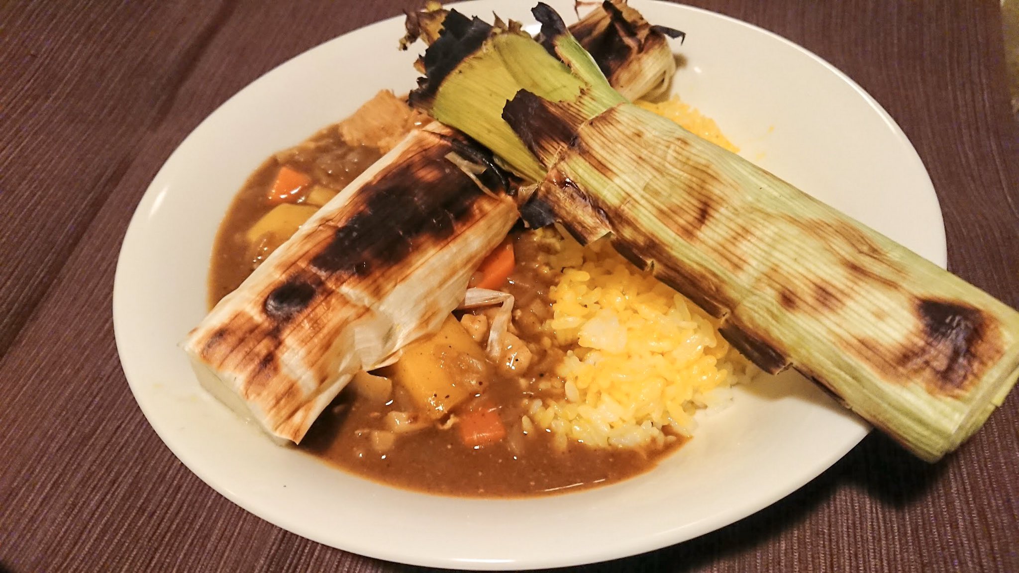 にじんでる 私もネギもりカレー作ってみました ちゃんと リーキ 西洋ネギ ポロねぎ を使ってネギ 若干こげましたが ポケモン剣盾 T Co Qtr9vlxo0v Twitter