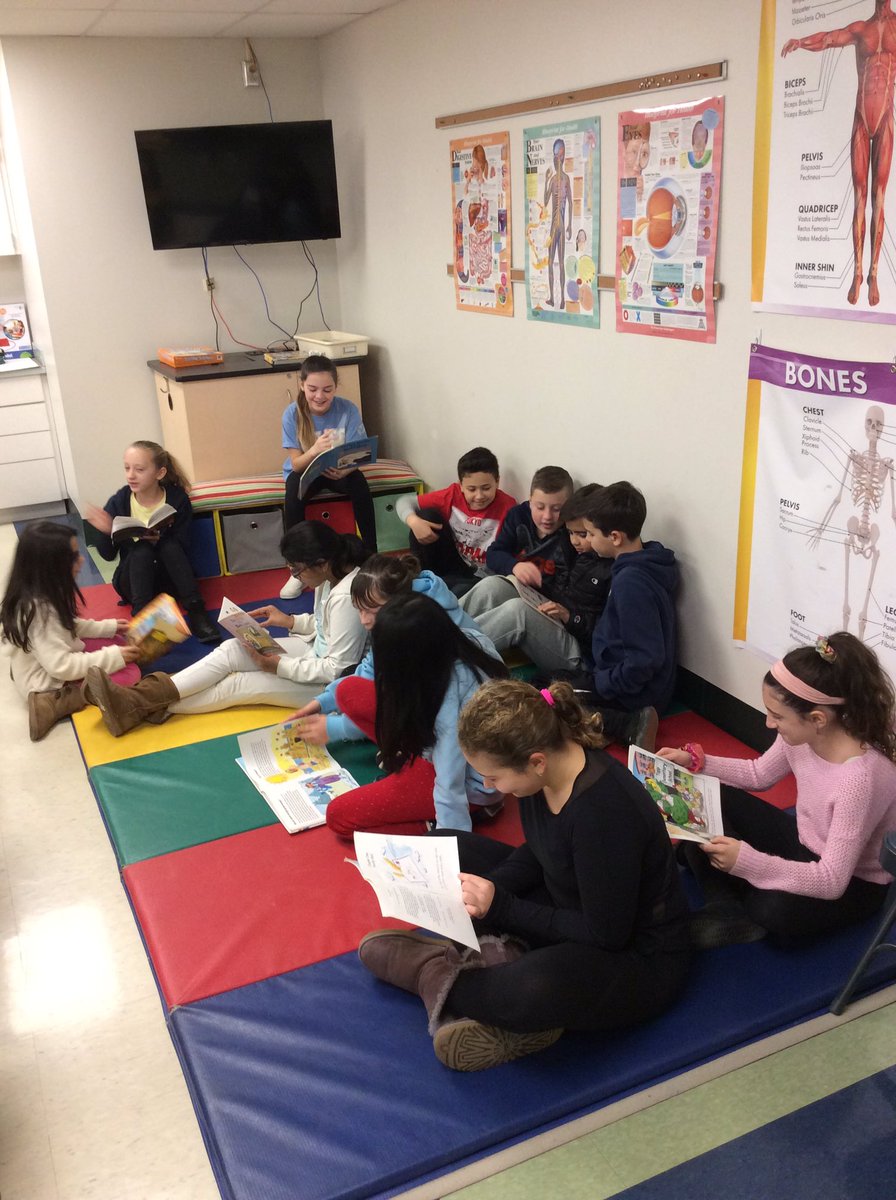 Students are enjoying our new reading area in the heath classroom! #Reading #Healthbooks <a href="/LMTSD_PRES/">Pine Road</a>