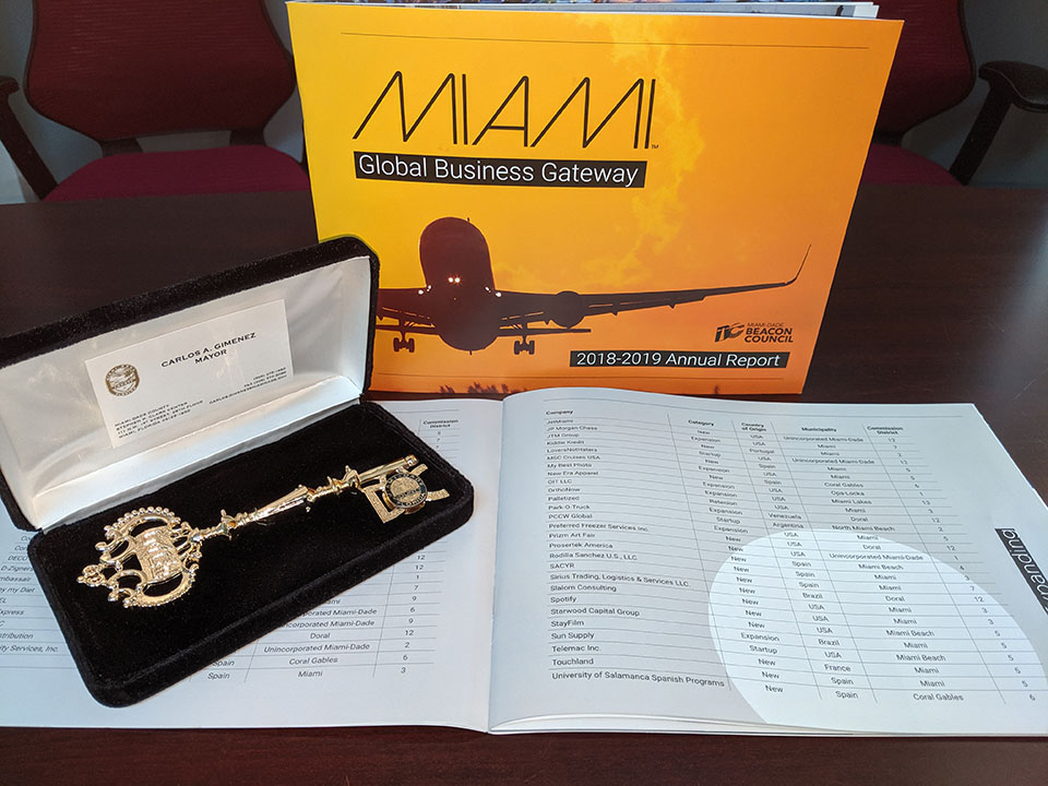 oitvoip's tweet photo. Nearly a month ago we were honored by the Miami-Dade Miami-Dade Beacon Council and Miami-Dade County with a Key to the County for our efforts in economic development in the community.
https://t.co/GokWE9AZb7 https://t.co/LMytQLHlUG