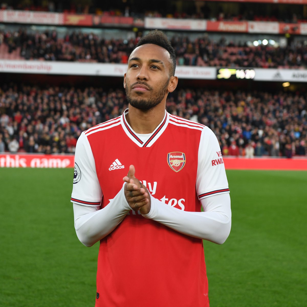 Arsenal's tweet photo. 💬 "Football unites everyone, regardless of your origin, your religion or your sexuality.

"Everyone needs to feel that they are part of the football community.

"This is what we are, especially here at Arsenal. We are a big, united family."

@Aubameyang7 | #ArsenalForEveryone https://t.co/knhZ1xLPKj