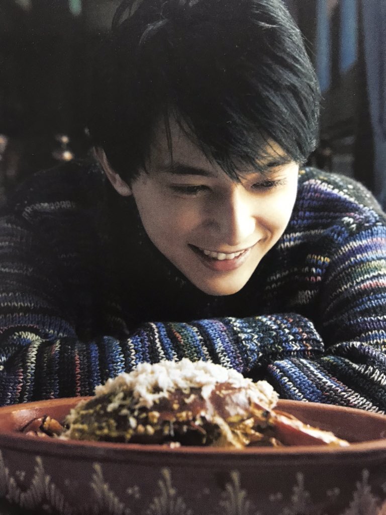 oryologram's tweet photo. You make me happy https://t.co/jQFZ2XPYZb