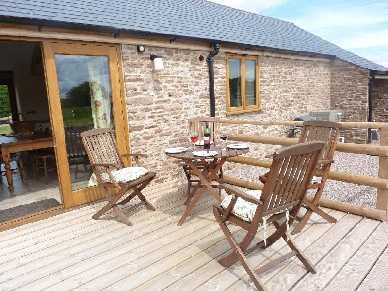 WeAcceptPets's tweet photo. Set within a rural location in Three Ashes, Trippenkennett Farm Cottage is beautifully converted, well equipped & perfect for families & couples alike.
Accepts 🐶🐱
https://t.co/sGlkjqFxOX
#ThreeAshes #Hereford #Herefordshire #DogFriendly #Holiday #RomanticBreak #FamilyHoliday https://t.co/klycaAcg2m
