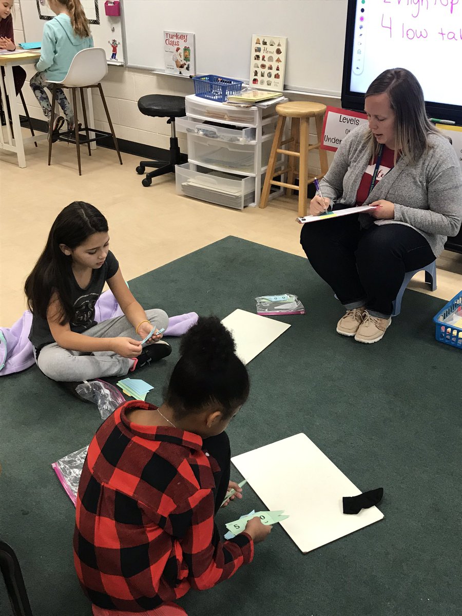 Laurie Hartley tweet media