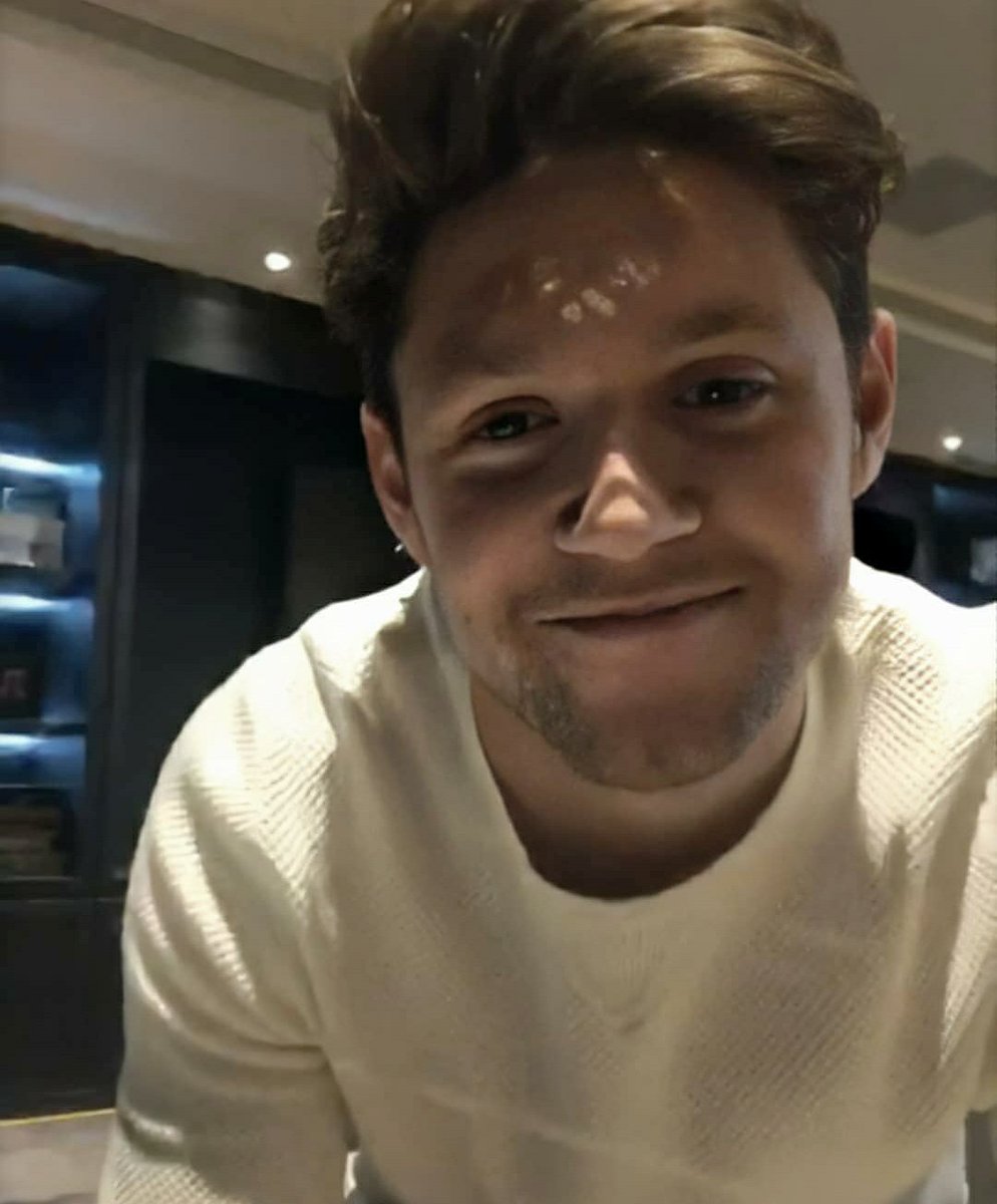 dailynialIpics's tweet photo. sweet baby angel https://t.co/Zpv1KwHk07