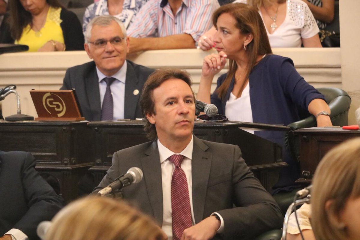 arielbaez's tweet photo. Asamblea Legislativa. 
Con la presencia de Diputados y Senadores quedó inaugurado el período de Sesiones Extraordinarias 2019. 
#ArielBaez #DiputadoProvincial
#CICO #CiudadanosComprometidos https://t.co/SgRrTr2DWS