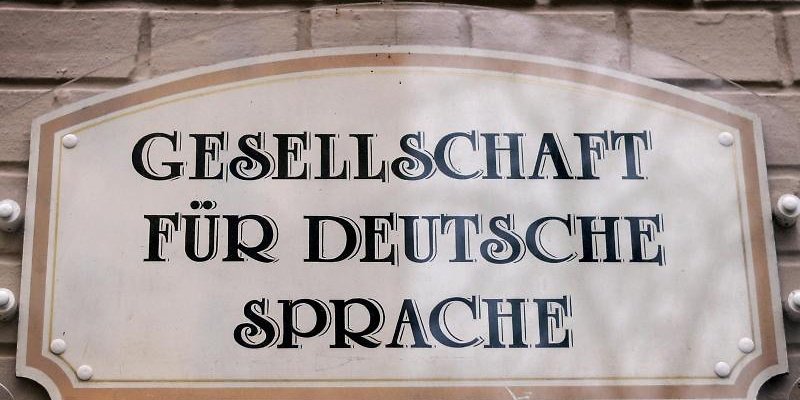 cbstraductora's tweet photo. Hace unos días, la Gesellschaft für deutsche Sprache (Sociedad de la Lengua Alemana) elegía su palabra del año 2019: Respektrente.
#Respektrente #GesellschaftfürdeutscheSprache https://t.co/kfK6cfg6af