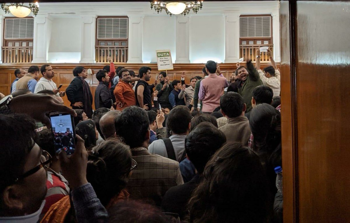 anant9tiwari's tweet image. #ABSORPTIONof4500_DUadhocs by
  #OneTimeRegulation4Absorption is the only way to save the Dignity of serving adhoc teachers in DU

#Withdraw28thAugustDUletter
#Withdraw28thAugustDUfarman

@PMOIndia @du_beat @aajtak
@DrRPNishank @ArvindKejriwal @htTweets @ugc_india @HRDMinistry