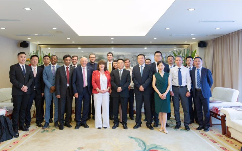 elad_network's tweet photo. ELAD Network is pleased to have had the opportunity to meet with the Chengdu Government on our summer mission in China. 

#realestate #realestategoals #chengdu #china #eladnetwork #eladtech #elad #tokens #coins #worldcoins https://t.co/PCGbvTZa0m