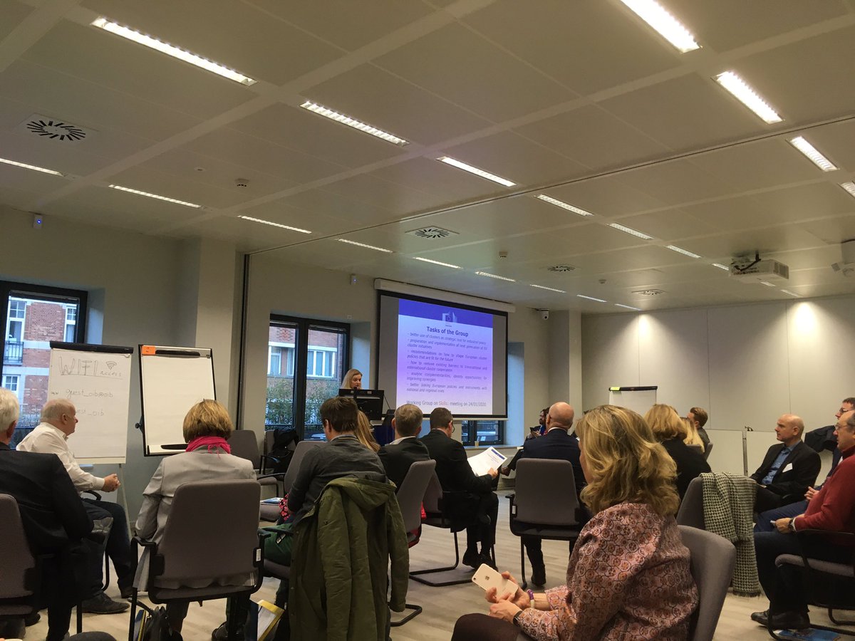 Great 2 intensive #Goldies workshops at @EU_Growth , with our friends of  @VDIVDE_IT The Excellence is the future of #clusters @Clusters_EU @FENAEIC @CEAGA @EmmaVendrell @Clusters_Cat  @ClusterExDK @ClustersES @eucluster @BarackObama @albertopezzi