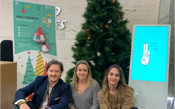Cofares's tweet photo. 🎄Los empleados del Grupo Cofares sacan su lado más solidario esta Navidad en colaboración con Cooperación Internacional @cooperacion para regalar #unasonrisapornavidad a los niños que más lo necesitan 🎁 https://t.co/MLu3OwIrHU