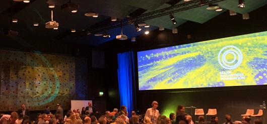 NatureFlexFilms's tweet photo. Today we are at the combined session of the @NewPlasticsEcon and the #CE100 groups of @circulareconomy #EllenMacArthurFoundation. Futamura is delighted to be helping lead the new NPEC facilitated project on #bestpractice use of #compostablematerials. https://t.co/t8HDTIe515